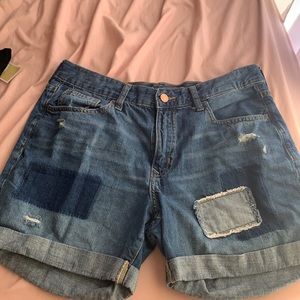 Old Navy Boyfriend denim shorts